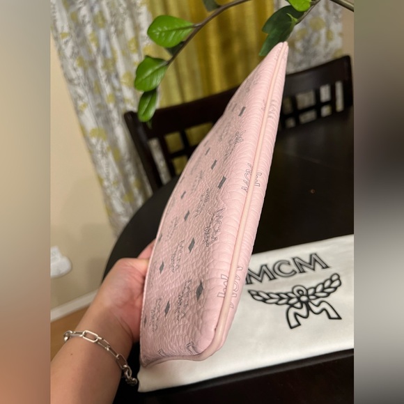 MCM Visetos Original Pouch - Picture 10 of 11